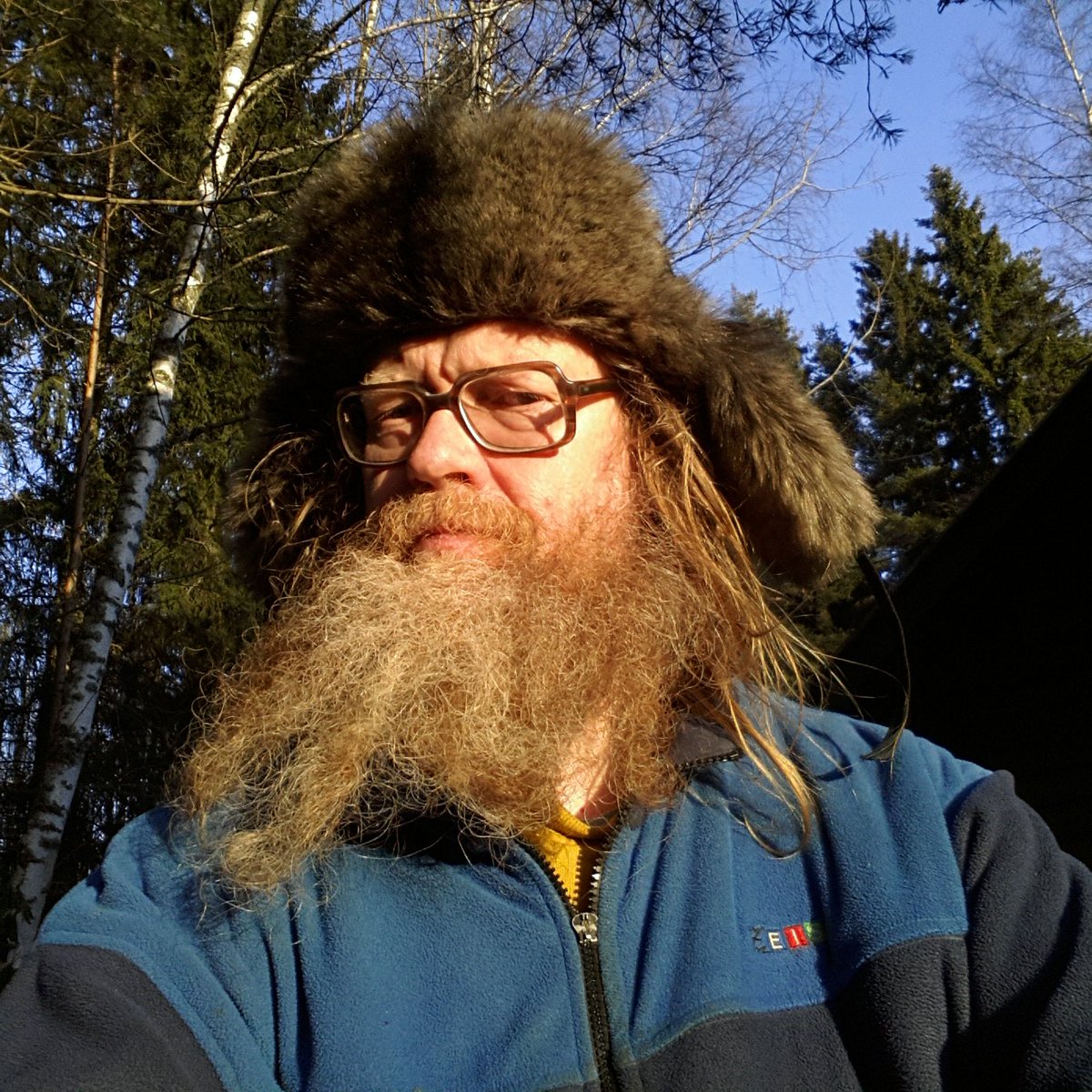 lindholm_ilari's tweet photo. December 25 , 2017 . Ilari ' s Selfie on Christmas Day  . NURMIJÄRVI  . FINLAND  . #christmas #noël #navidad #joulu #weihnachten #jul #christmas2017 #noël2017 #navidad2017 #joulu2017 #jul2017 #weihnachten2017 #рождество2017 #рождество #december #december2017 #decembre #photo https://t.co/Di7eVbJNqN