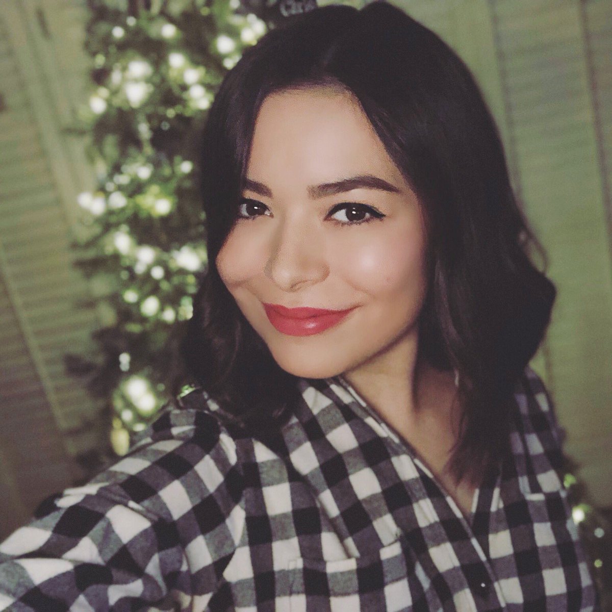 Miranda Cosgrove 3776 Hot Sex Picture