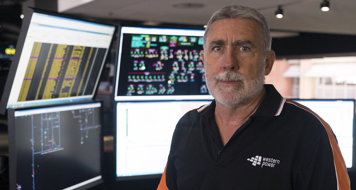 westernpowerwa's tweet photo. Our Network Control Centre operates 24/7, 365 days a year monitoring the network &amp; dispatching fault crews. 
Steve is one of the team who'll be working over Christmas ensuring any faults are restored as safely &amp; quickly as possible.
For emergencies &amp; power outages call 13 13 51. https://t.co/XZgvHpNYza
