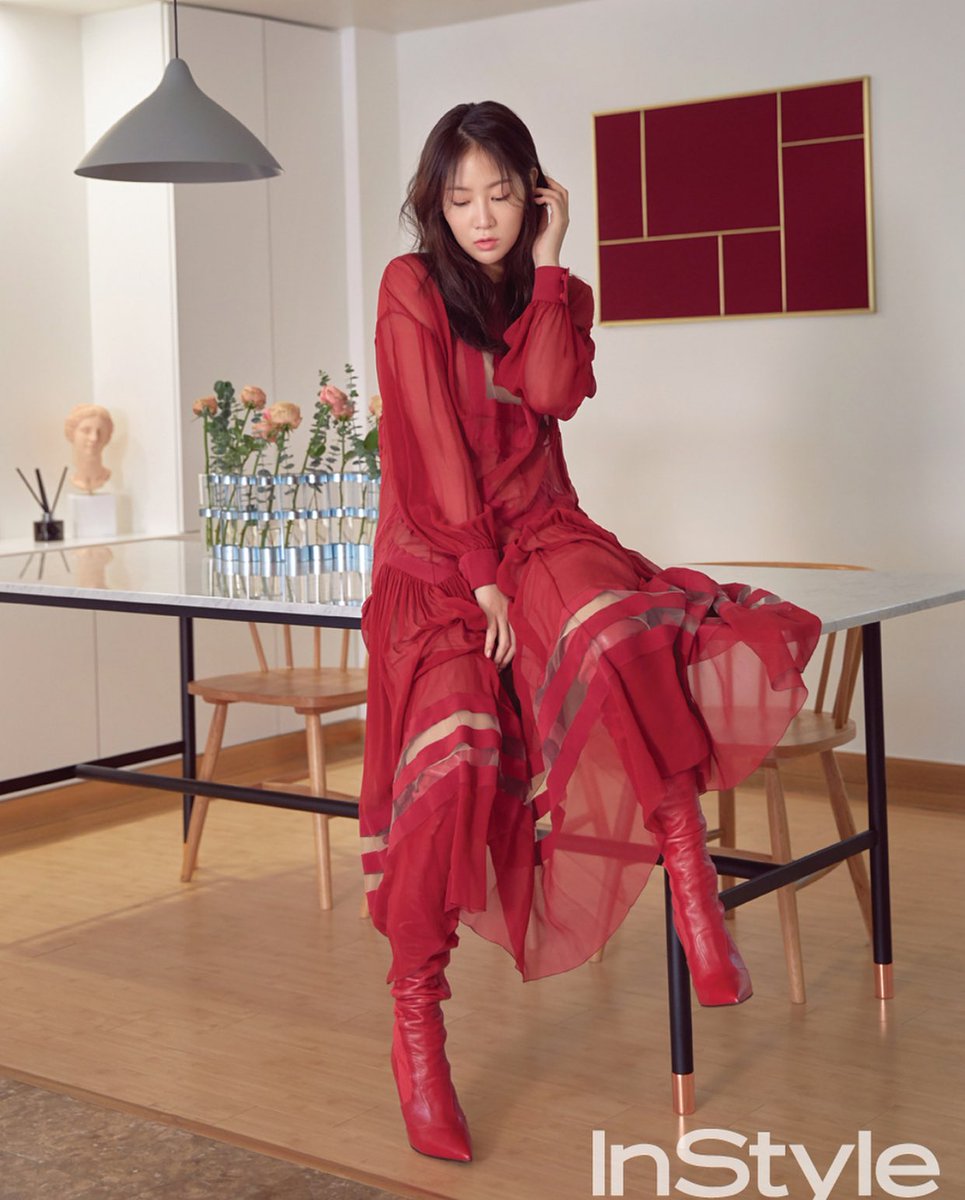 sistarspot's tweet photo. [PIC] #SOYOU for Instyle January 2018 Issue cr: dallstyle_designer https://t.co/bbIkSh09RG