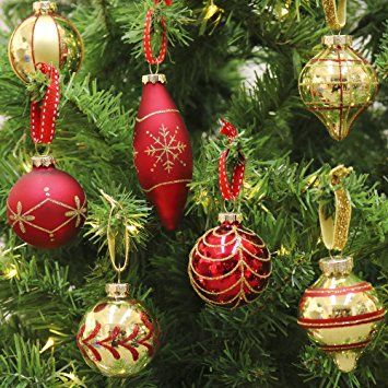 CellcosmetUK's tweet photo. Wishing you all a very Merry Christmas and a Happy New Year! https://t.co/52TjrQJdqB