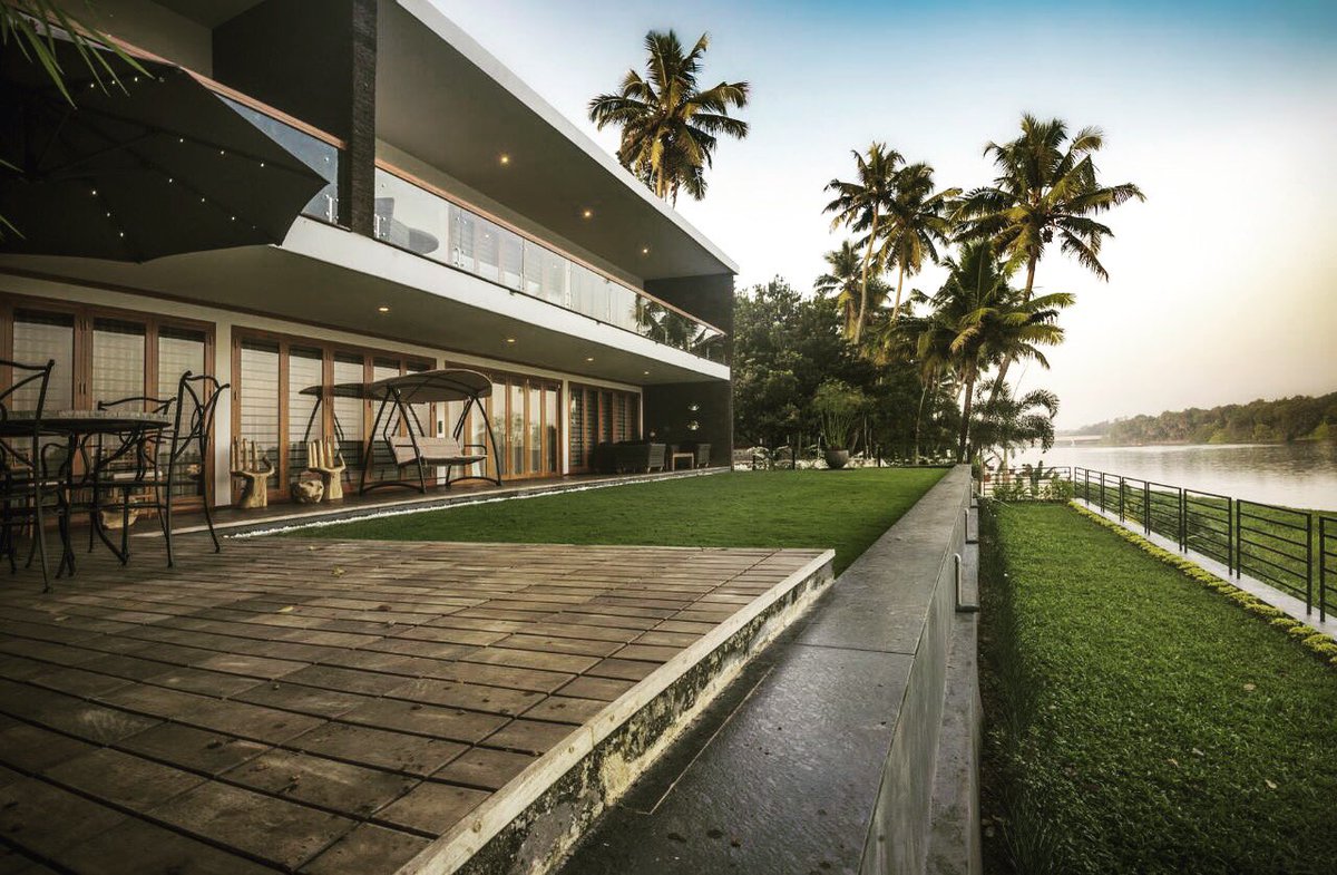 FahedArchitects's tweet photo. A recently completed project #GoodLife #architecture #design #Home #lifeisgood #elements2017 #AIR #water https://t.co/gQEaYv19o8