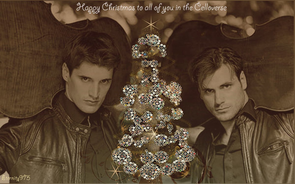 eternity975's tweet photo. MERRY ..MERRY... CHRISTMAS😊🎄🎻🎶 @RenHart1965 @kayakomoon @DawnWittk  @glo11501 @42Trillian  and... EVERYONE!!!😘🥂🎻🎶🎶💋
Tiha noć - 2CELLOS, L. Košavić, D.Kedžo, Zvjezdice
https://t.co/8RIBE0k8tN https://t.co/OLBV7EPNa1