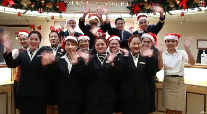 Merry Christmas to you and your families, from all @FredOlsenCruise!