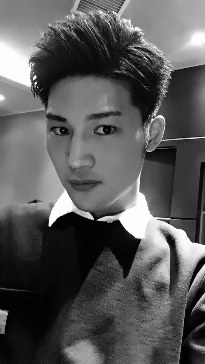 junmm0607's tweet photo. annewใงใซใใใใฆใใใใพใใใ
ใใฃใฑใใ
#็พๅฎนๅฎค
#annew
#Xmas https://t.co/1pC3AsdWA2
