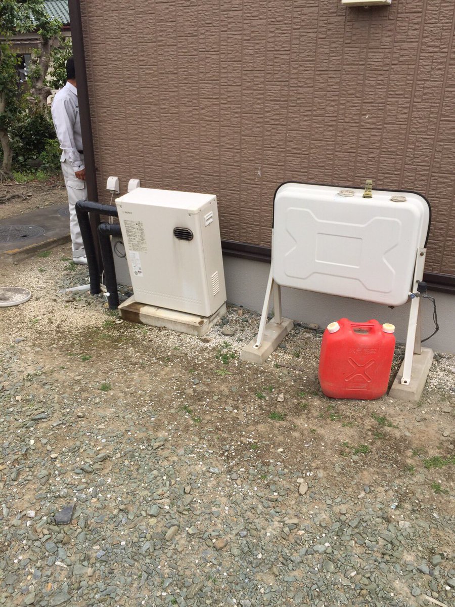 給湯器特急便 در توییتر 給湯器取替工事 本庄市 ノーリツ エコフィール Otq C4704ay 灯油タンクも交換です 設置基準を遵守して作業しています