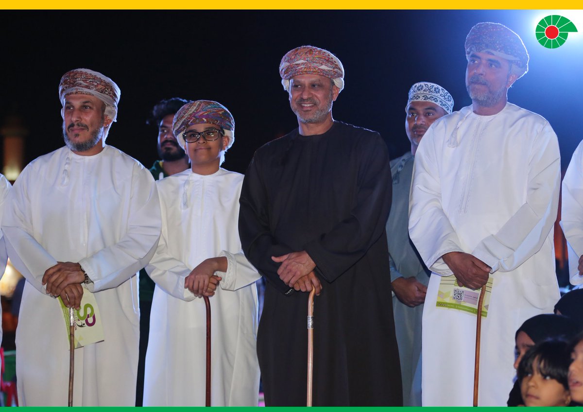 PDO_OM's tweet photo. Under the auspices of H.E Eng. Mohammed Al Ghassani, Deputy Chairman of Majlis Al Shura, PDO’s Tell A Friend road safety campaign hosted a children’s event at #Muttrah in collaboration with @omanroadsafety, to raise awareness of road safety and the importance of using child seats https://t.co/eumSITyxmq