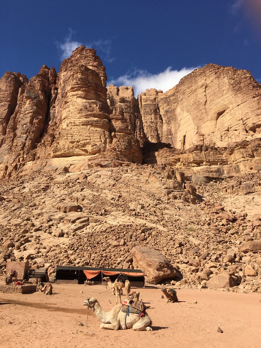 priyagupta999's tweet photo. #LawrenceSpring...Where #TELawrence stopped over to drink water. #LawrenceOfArabia #WadiRum #Jordan https://t.co/Yd1H4SXiUH