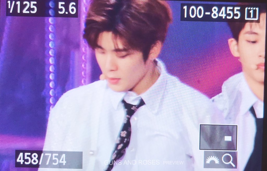 GNR9697's tweet photo. 171225 preview 💖
#jaehyun #재현 #nct1270 https://t.co/3GVxcSCqcP