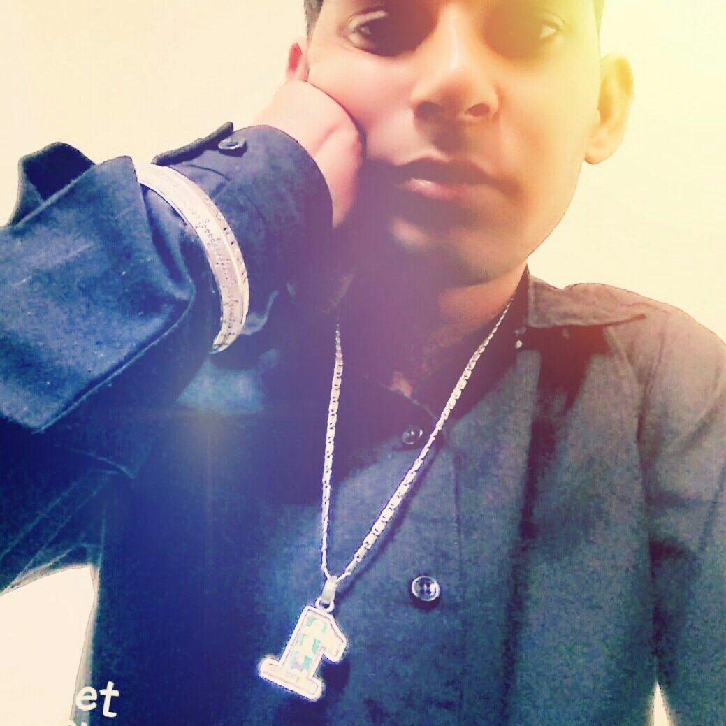 Insanr43's tweet photo. #NewProfilePic https://t.co/h81MkBVl9I
