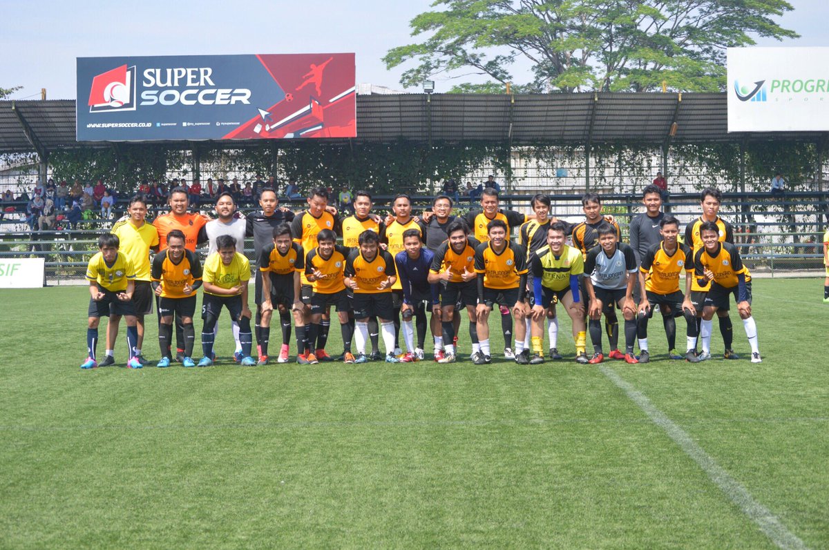 Suryo_uyo's tweet photo. Dari komunitas menciptakan kebersamaan. #TFCDays https://t.co/ovW2FzVCN3