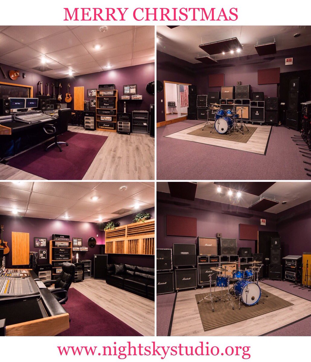 NightskyStudios's tweet photo. Merry Christmas, see you in 2018 #christmas #recording #recordigstudio #dmv #music #recordingmusic https://t.co/bEzRkpV0qd