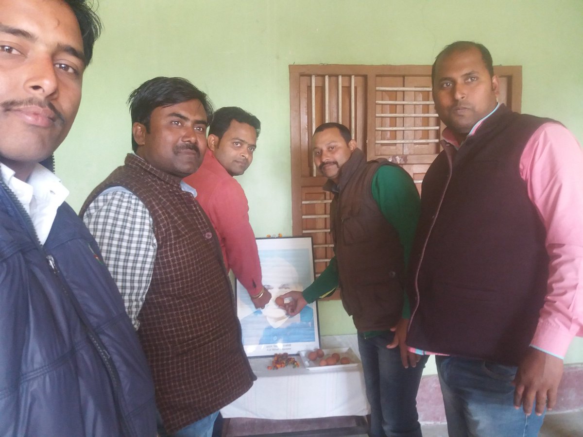 Deep Dick Flash tv tweet media