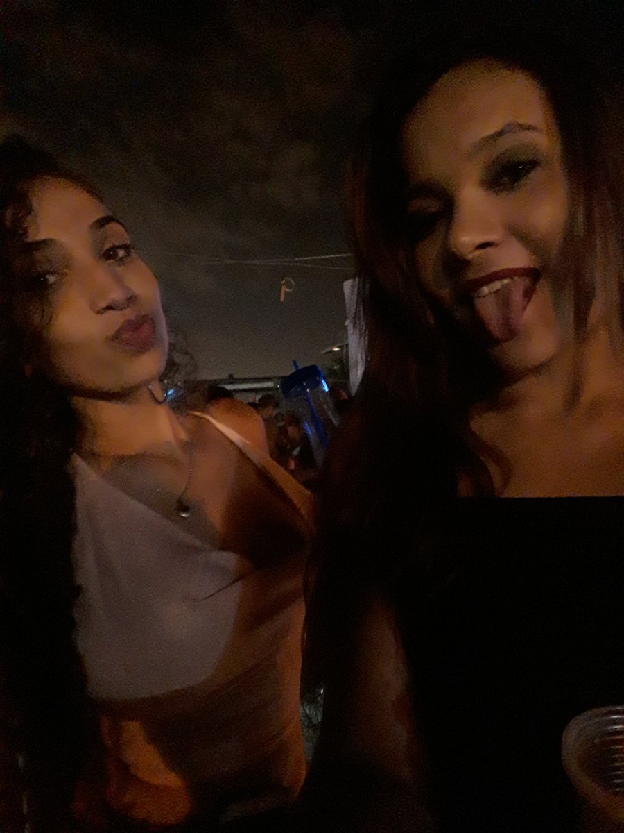 prr_ale21's tweet photo. 🍻❤ https://t.co/gbfJHGnRYK