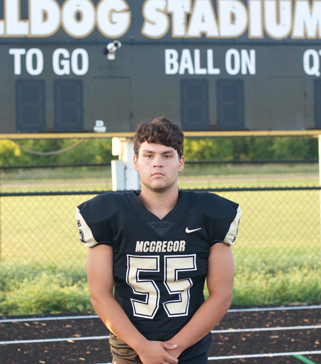 beAdogFootball's tweet photo. First Team All District-OL
Greg Williams @beAdogFootball https://t.co/pG8pa7jENP