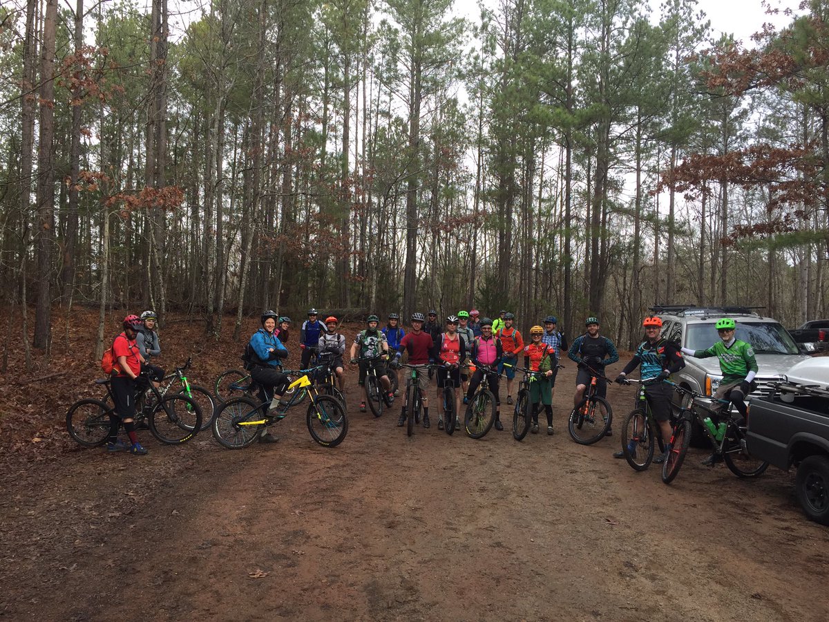 Had a GREAT turnout for the Christmas Eve Issaquenna YuleRide. 22 riders! Merry Christmas everybody!