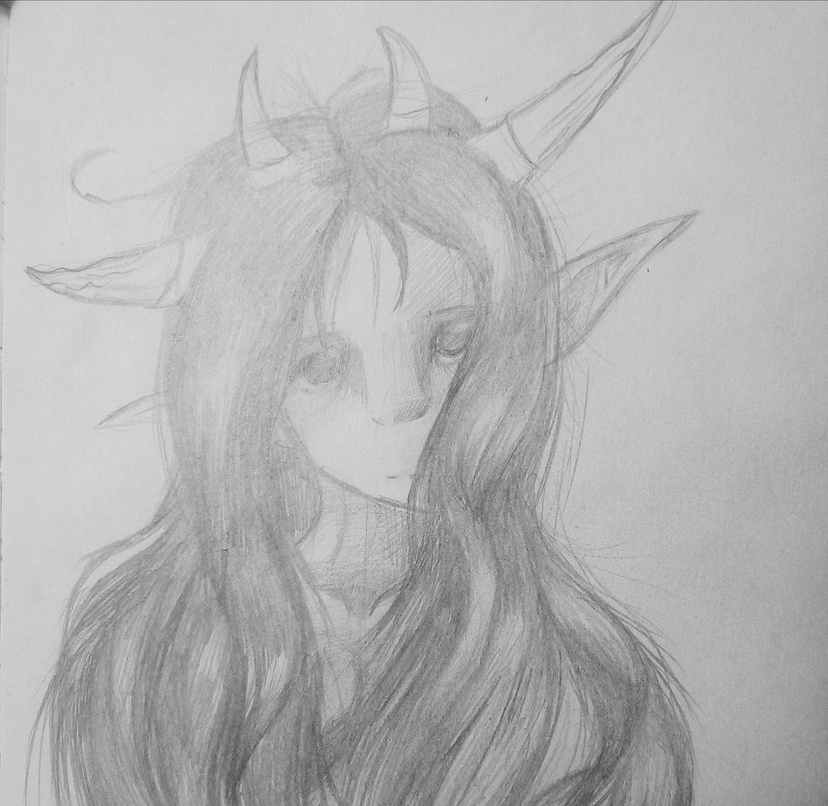 Squirrel_DogART's tweet photo. Just strange sketch
I don't know who is ...she?.. It?..
#sketch
#art
#wtf https://t.co/y9pTYB0DgO