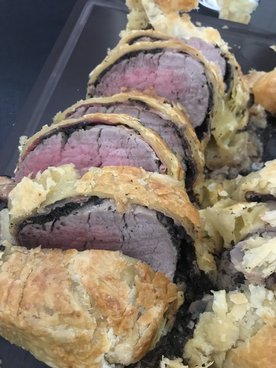 cands_botha's tweet photo. Hey @GordonRamsay! Merry Christmas, what you think of this first attempt at our South African beef Wellington!? https://t.co/h7BYYYTtaa