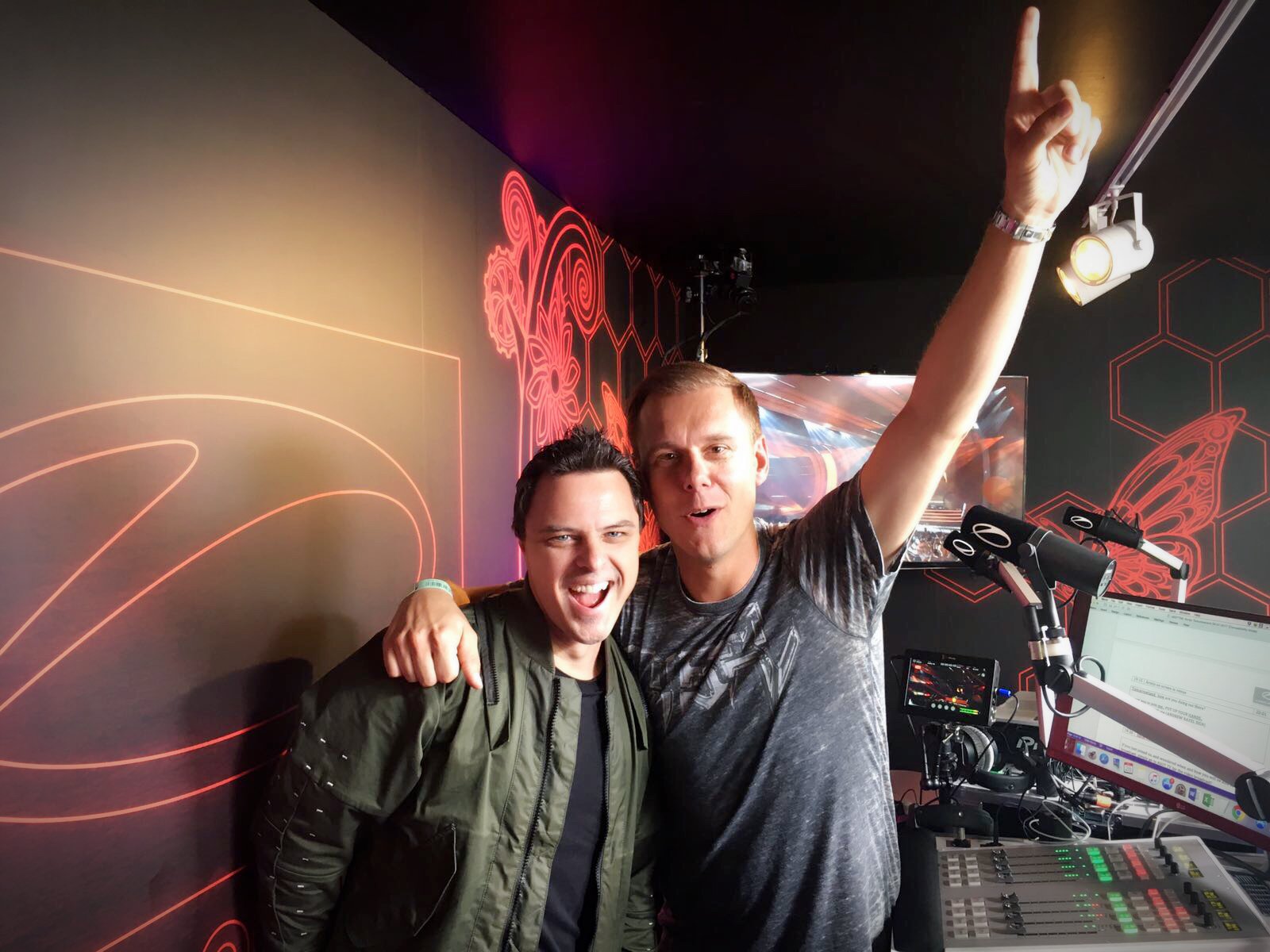 Markus Schulz on Twitter: “Happy birthday wishes to @arminvanbuuren