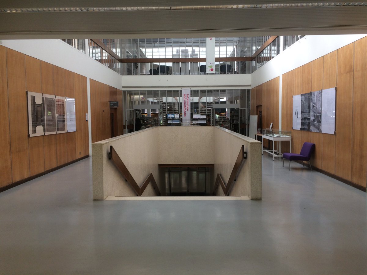 A fantastic year is coming to an end as we look back at all the amazing things that happened in Camden during 2017! #8: Camden Drawn ft. @vishwashroff at Swiss Cottage Library! See the project here: ow.ly/wrhM30hczix