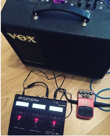 IArthur_Guitar's tweet photo. #Guitarist #MondayMotivation In love with this gadget https://t.co/A6T1DkYlLV
