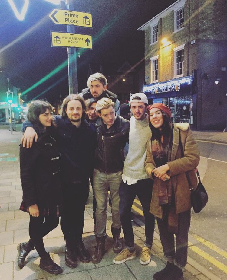 DSherwoodDaily's tweet photo. #DomSherwood #DominicSherwood With Friends On Christmas Eve In Kent https://t.co/Oa84Vh39Th