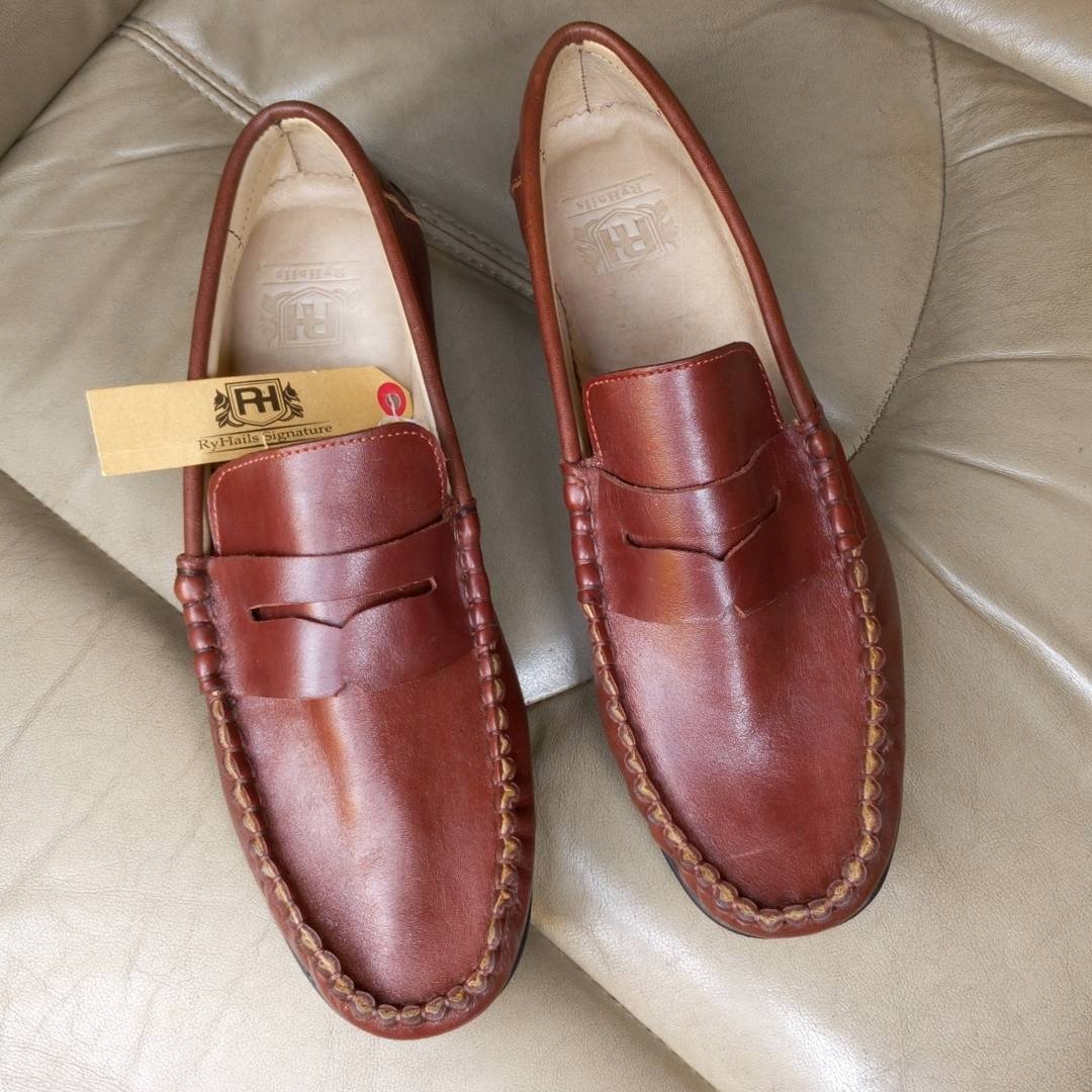 RyHails's tweet photo. Loafers. Drivers. #RyHails #MerryChristmas 

#Patterned #Sneakers #ShoesLover #Quality #Apparels #Customized #King #Queen #Bespoke #Brogues #Fringed #Casual #Unique #Style #Designs #Model #Craft #Simplicity #HandmadeClassics #ClassyMen #ClassyLadies #Shoes #WhatsApp:08140321869 https://t.co/WlbVcvUvjx