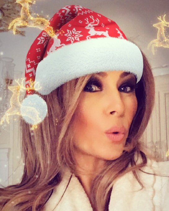 Milania Spend Christmas 2022 Melania Trump Snaps Christmas Selfie As First Family Celebrates In  Mar-A-Lago - Abc News