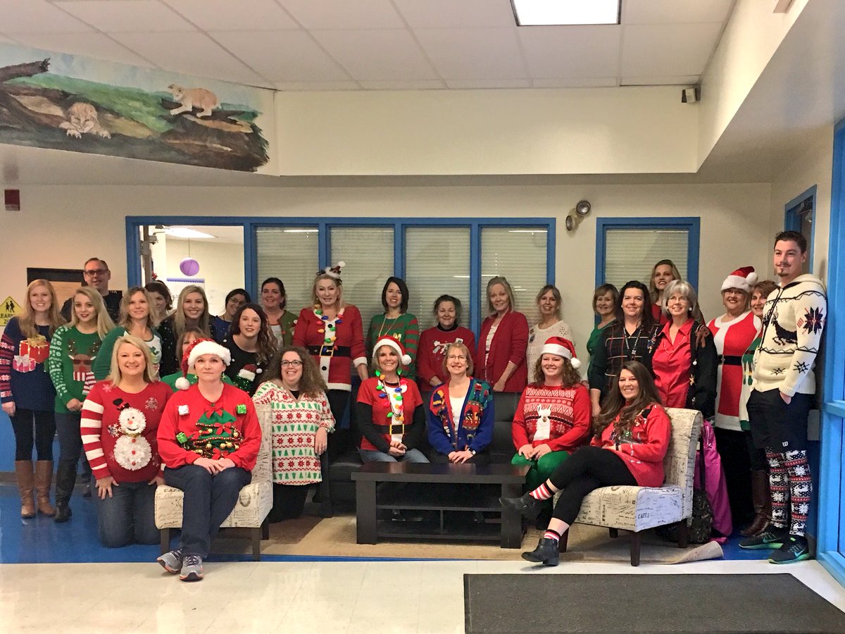 officialSPS's tweet photo. Season's sweaters. β Share a photo of your favorite holiday tradition with us! #SPS150 https://t.co/ojkZ4JTKMw