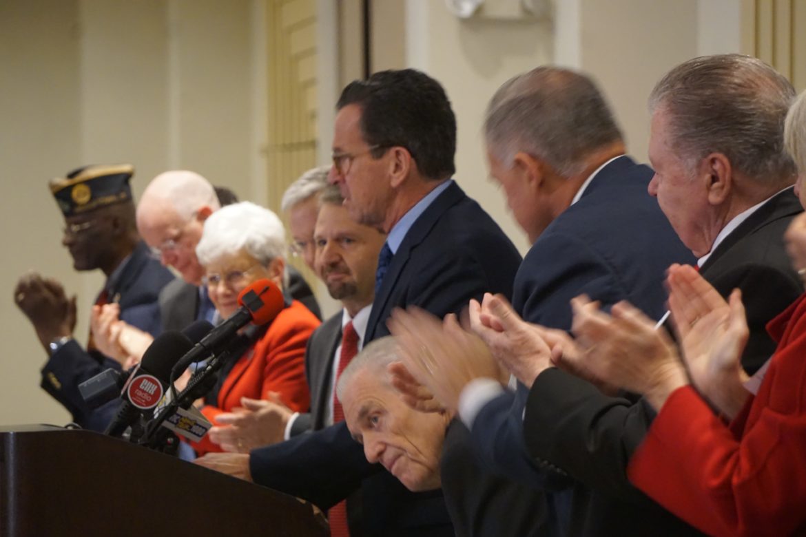 CTMirror's tweet image. Malloy tight-lipped on whether he will propose tolls ctmirror.org/2017/12/20/mal…