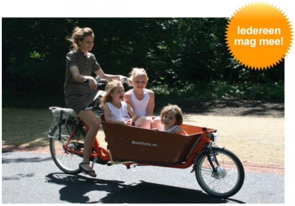 “Je suis obligé de prendre la voiture pour emmener mes enfants à l’école”.Pourquoi priver vos enfants et vous-même d’une balade quotidienne en vélocargo? Ecoutez Élise: .