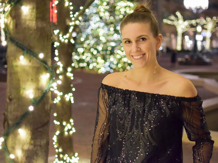 mission_edit's tweet photo. Merry Christmas from Mission Edit! We hope you have a wonderful day with family and friends. https://t.co/y79JTrMWts #missionedit #holidays #happyholidays #MerryChristmas #fashion #style https://t.co/2R1yXh03Ob