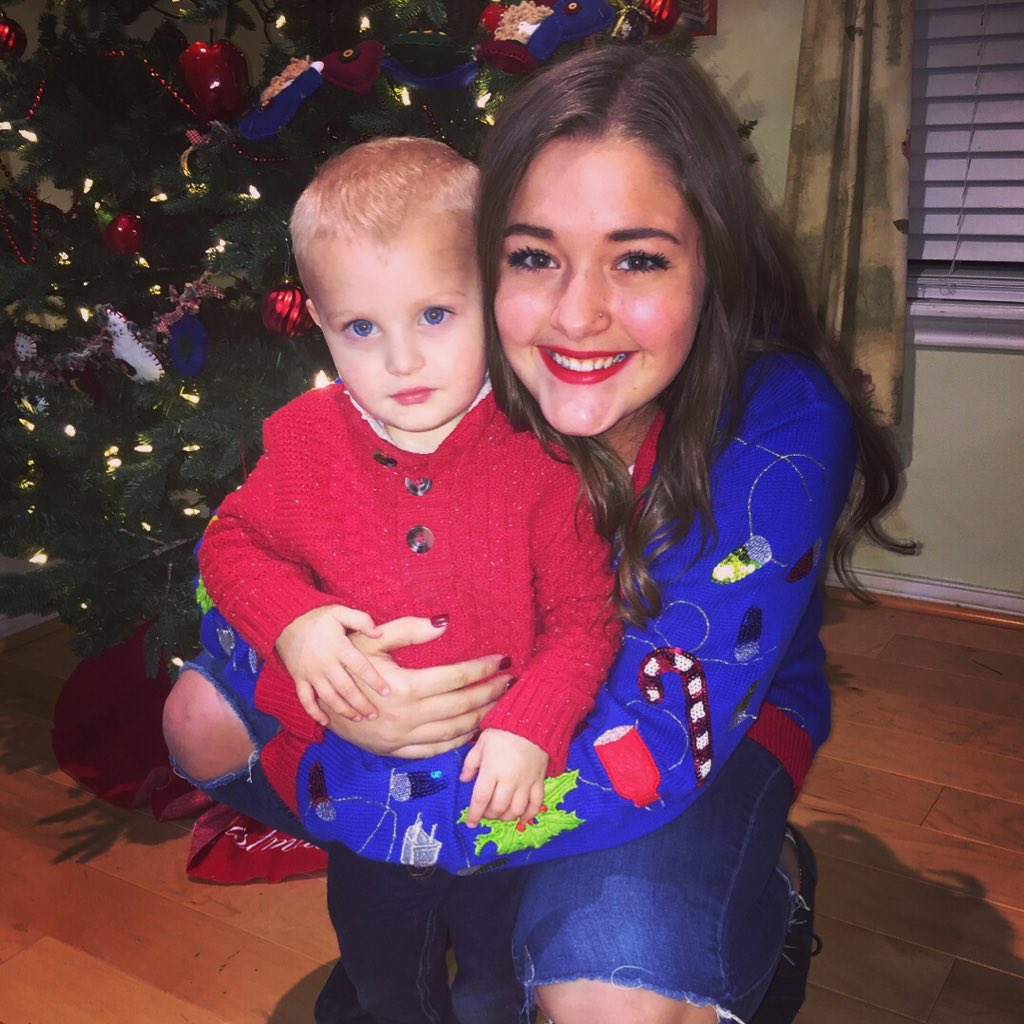 jadeaardal's tweet photo. #NewProfilePic https://t.co/MQNVbxPo6G