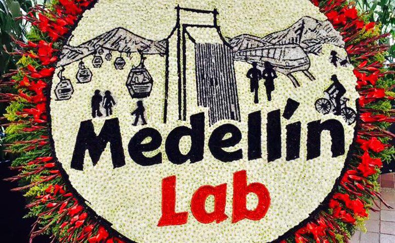 BancoMundialLAC's tweet photo. Un #laboratorio mundial para compartir conocimiento y promover el #desarrollourbano ¡Conoce #MdeLab!
https://t.co/nxRDmx5j7X https://t.co/DTnOq0L5uX