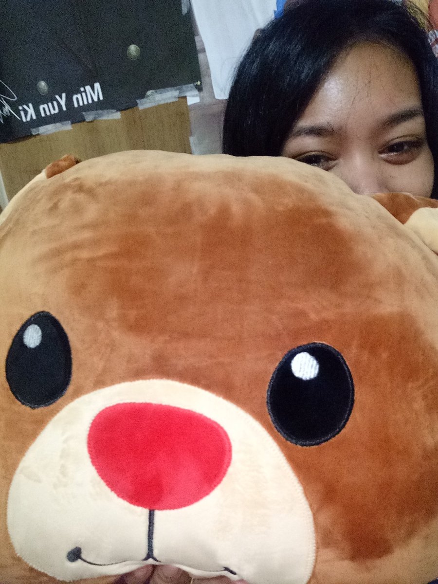 prynceszaa's tweet photo. I'm lost of words 🐼😍
@BTS_twt 
#ARMY https://t.co/CMrUSuD2rX