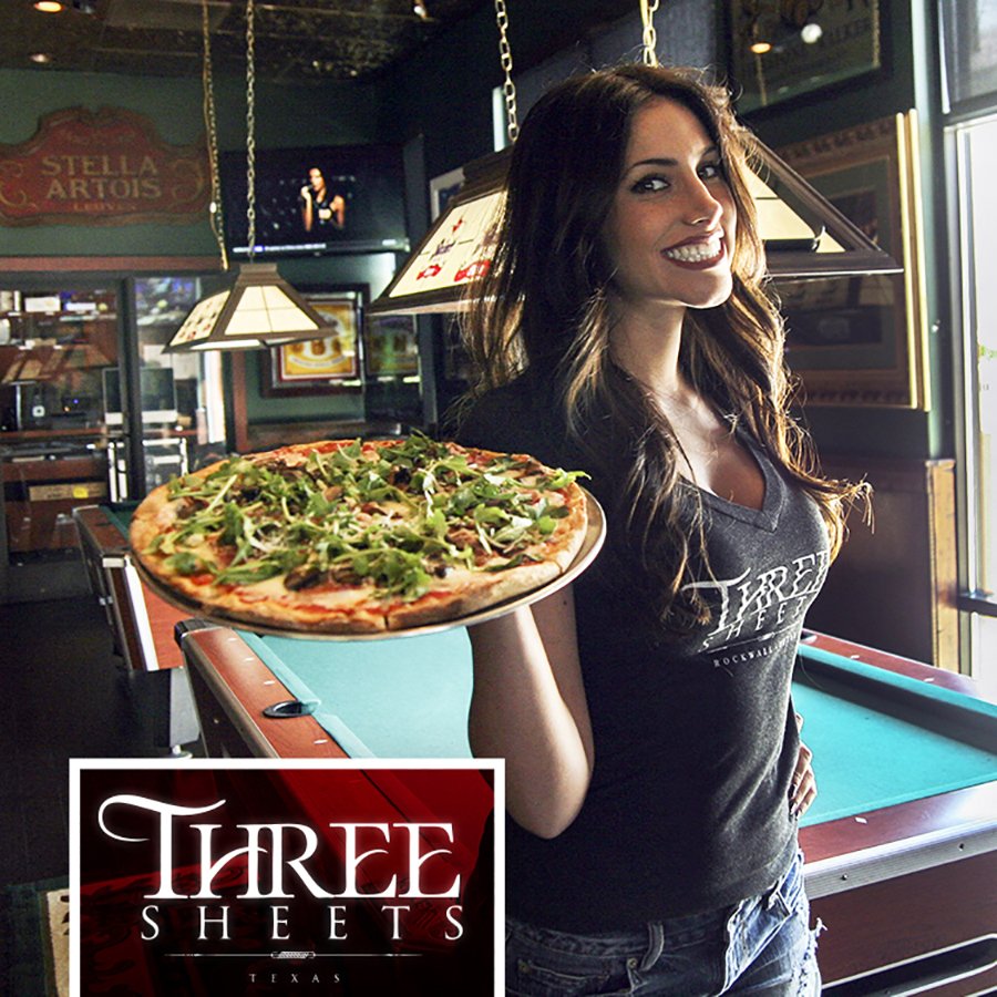 ThreeSheetsTX's tweet photo. HAPPY HOLIDAYS! We are OPEN today at Three Sheets - Rockwall! Come celebrate with your #3SheetsRockwall fam! Half priced pizzas til close 🎁 https://t.co/8DiUEzAH2C
