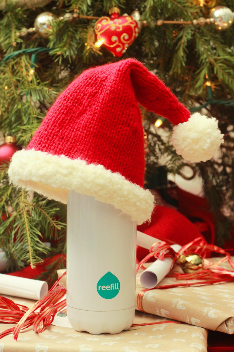 ReefillH2O's tweet photo. Happy Holidays from your friends at Reefill! https://t.co/jmG2HLVYco