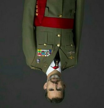 xmtorne's tweet photo. "Uma #democracia madura onde qualquer pode defender suas idéias" diz o rei espanhol, mas nom diz q enquanto ganhem em votos (#Catalunya) idéias como #independência das naçons catalã, basca e galega, aplicaram o #155ESP e malharam nelas. #DiscursoRey #repressom #soberaniaGZ https://t.co/AY3lg5T6af