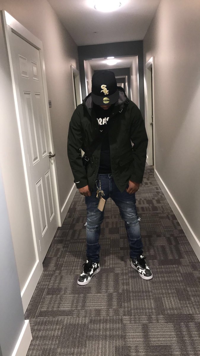 Lor_Beef's tweet photo. Blow A Bag Get It Right Back Ya Dig💰🖕🏾 https://t.co/01QEAuLbyp