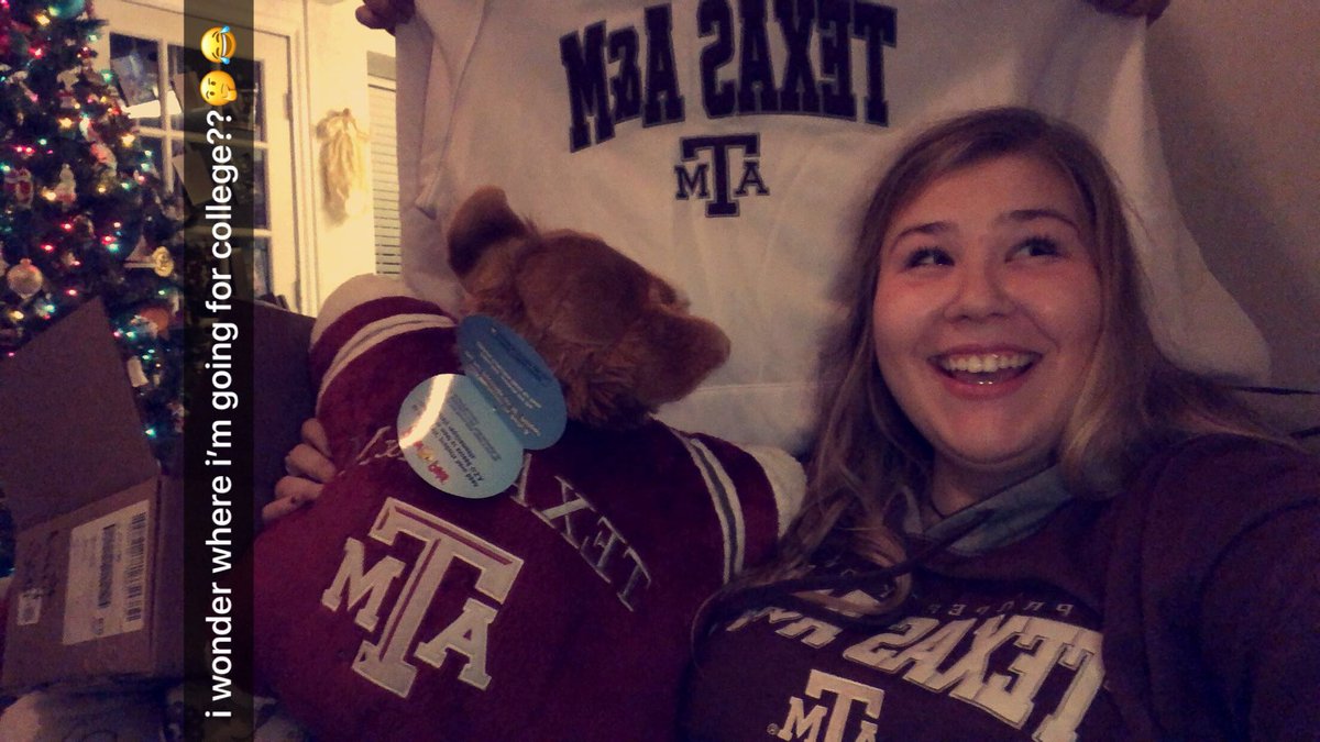 izzy_vogt's tweet photo. with all the money my family spent on A&amp;M gear they could’ve just paid my tuition https://t.co/DaKUEMZrfJ