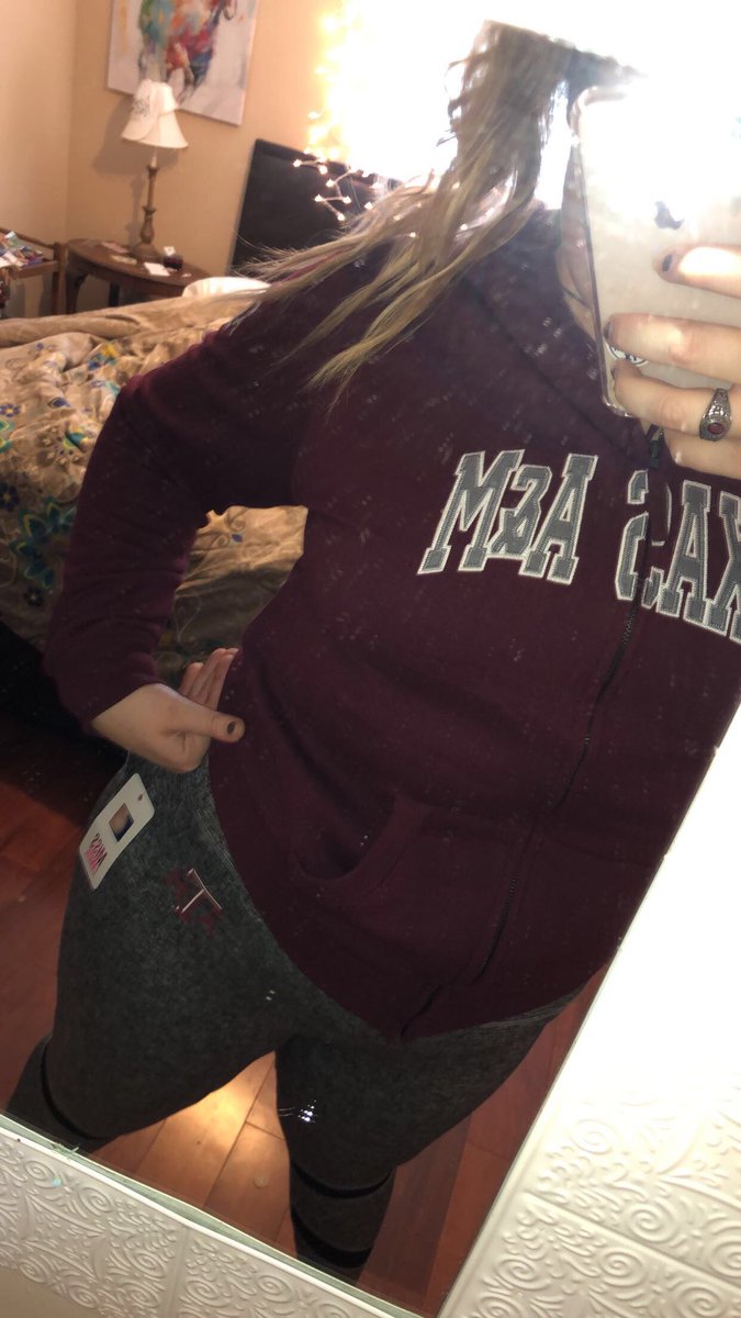 izzy_vogt's tweet photo. with all the money my family spent on A&amp;M gear they could’ve just paid my tuition https://t.co/DaKUEMZrfJ