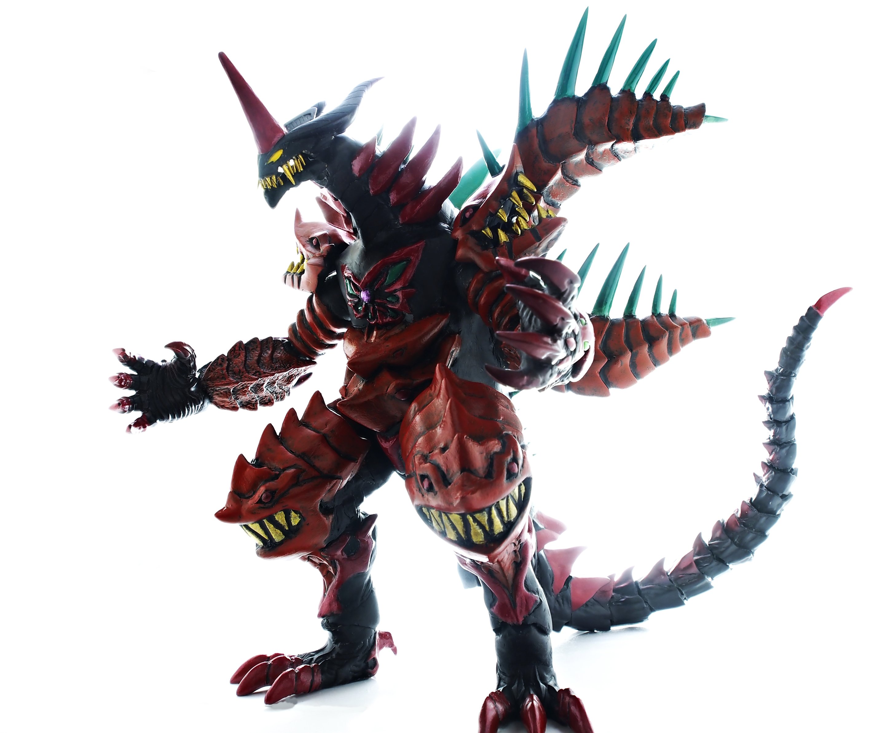 ろman ウルトラフィギュア改造同好会 禍々アークベリアル完成しました 1部ソフビから流用して他はスクラッチです 棘は光るように蛍光塗料で塗りました T Co F0ge0h0dqi Twitter