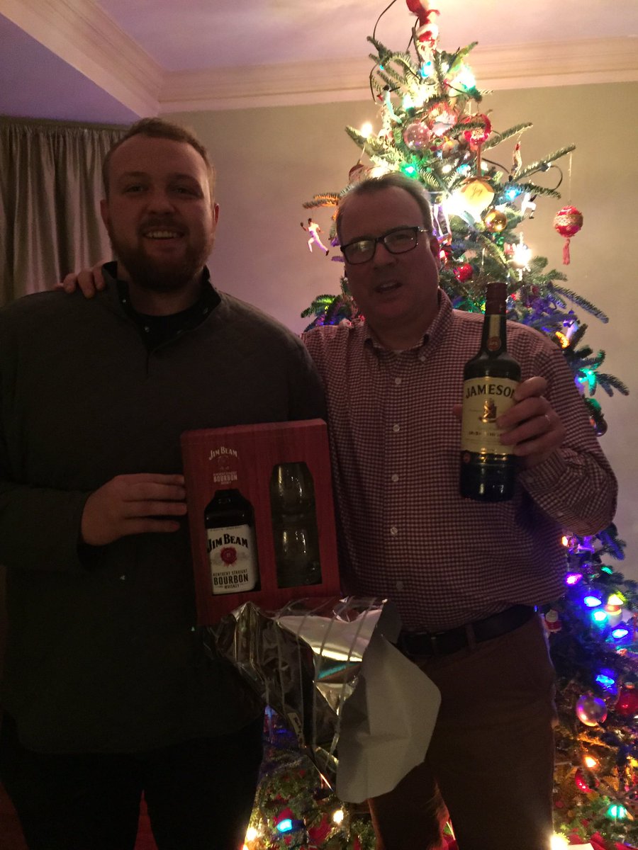 TerryMcFadden's tweet photo. Christmas Eve bottle exchange lives on. @ReillyJeffers steps proudly into the elf shoes of his late father, Jeff. https://t.co/FzjloXoxYe