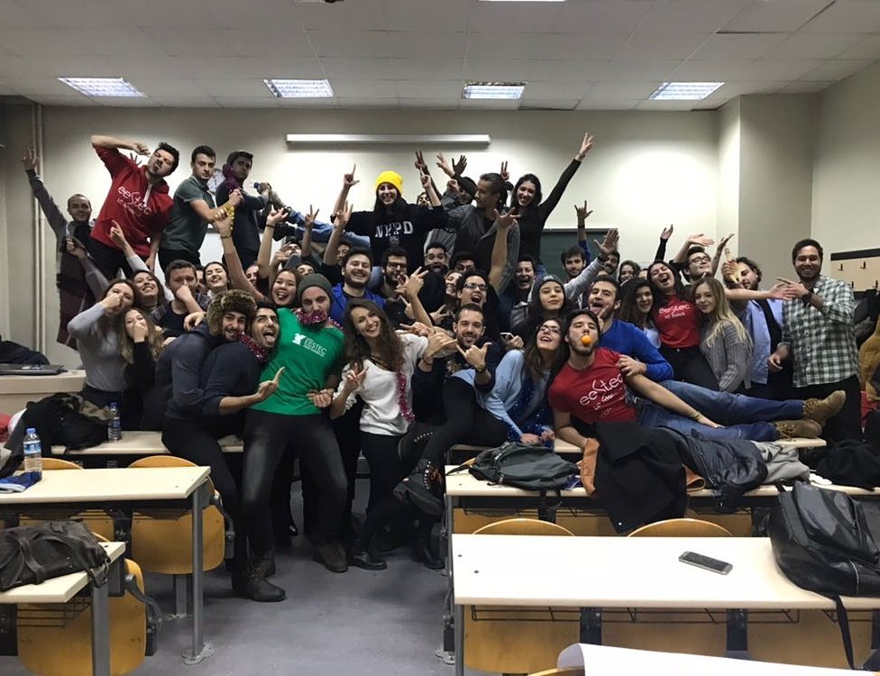 LC Istanbul wishes everyone a merry christmas! 🎅

#lcistanbulrocks