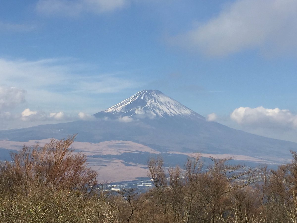 chuna299's tweet photo. 相変わらず低浮上ですが元気です♪
クリスマスはイタリアンが美味しいところに連泊して肥えて参りました(*´罒`*)ﾆﾋﾋ♡ https://t.co/ZEFzcybBdj