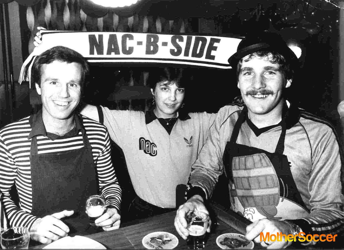 OldFootball11's tweet photo. #MartienVreijsen and #TonLokhoff enjoying carnival with fans of #NACBreda
#Bside #Lokhoff #Vreijsen #Breda #Kielegat
Via @MotherSoccerNL https://t.co/8GAuGFJLai