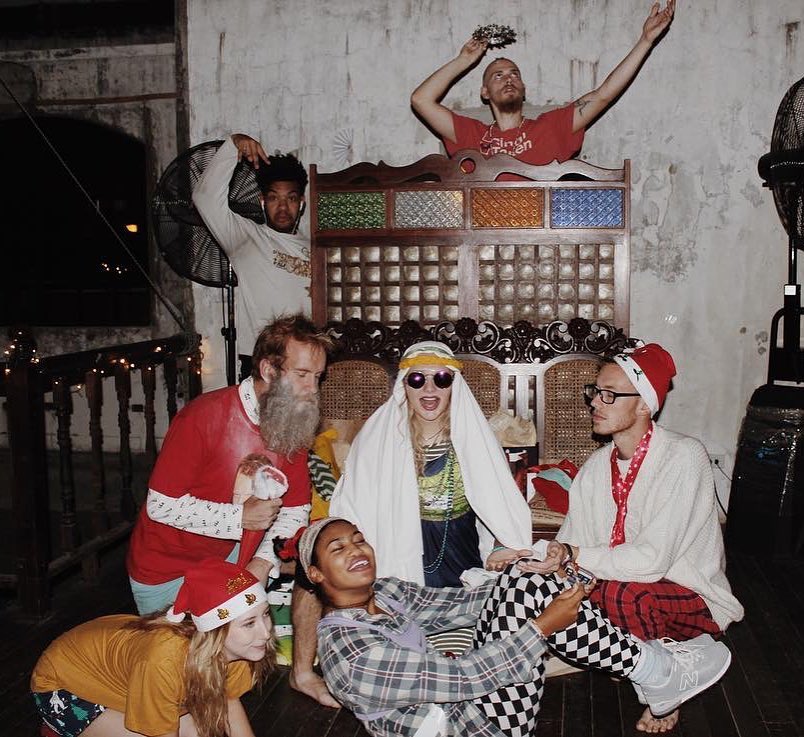 AIMissions's tweet photo. “Nativity scene World Race edition. We put our own creative spin on it…”
// gram via Kaitlyn Crossby
___
#wrgapyear #Philippines https://t.co/gLC9Sxtu8V