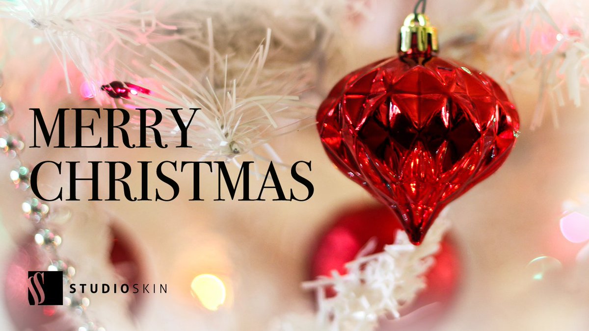 mcocosky's tweet photo. Wishing you a very Merry Christmas and a Happy New Year! I hope you spend time with your loved ones and enjoy every moment the Season has to bring! https://t.co/TjZ0vnKPup