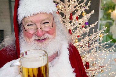 PerfectPourMag's tweet photo. Merry Christmas from all of us at Perfect Pour! Heres to another great year for beer! https://t.co/LZ5cwsO8nn
