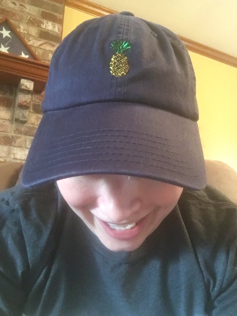 moviefan90's tweet photo. Merry Christmas to me! #PINEAPPLEHAT #Psych https://t.co/U2Kv3LpaWL